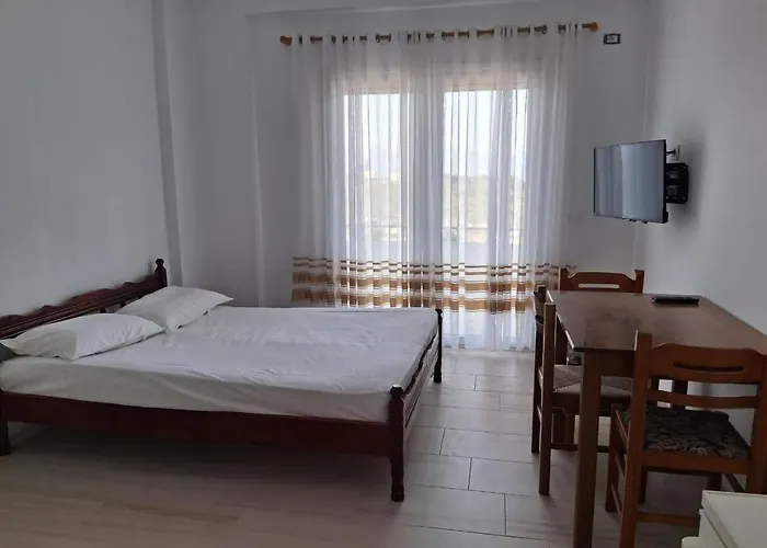 Isuf Seaview Apartment